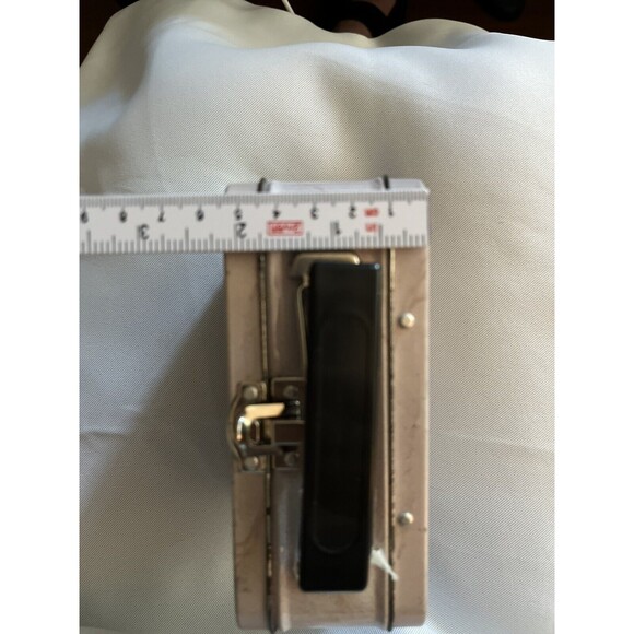 The Flintstones Fossil Watch 1993 Vintage With Tin And Barney Pin - Picture 15 of 15